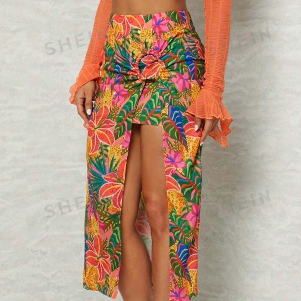 Haute Tropical Print Ring Linked Wrap Skirt